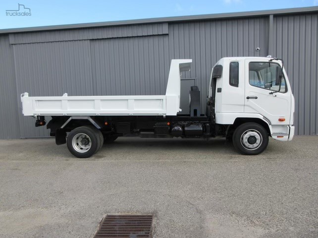 JM & Son's Earthworks Tipper